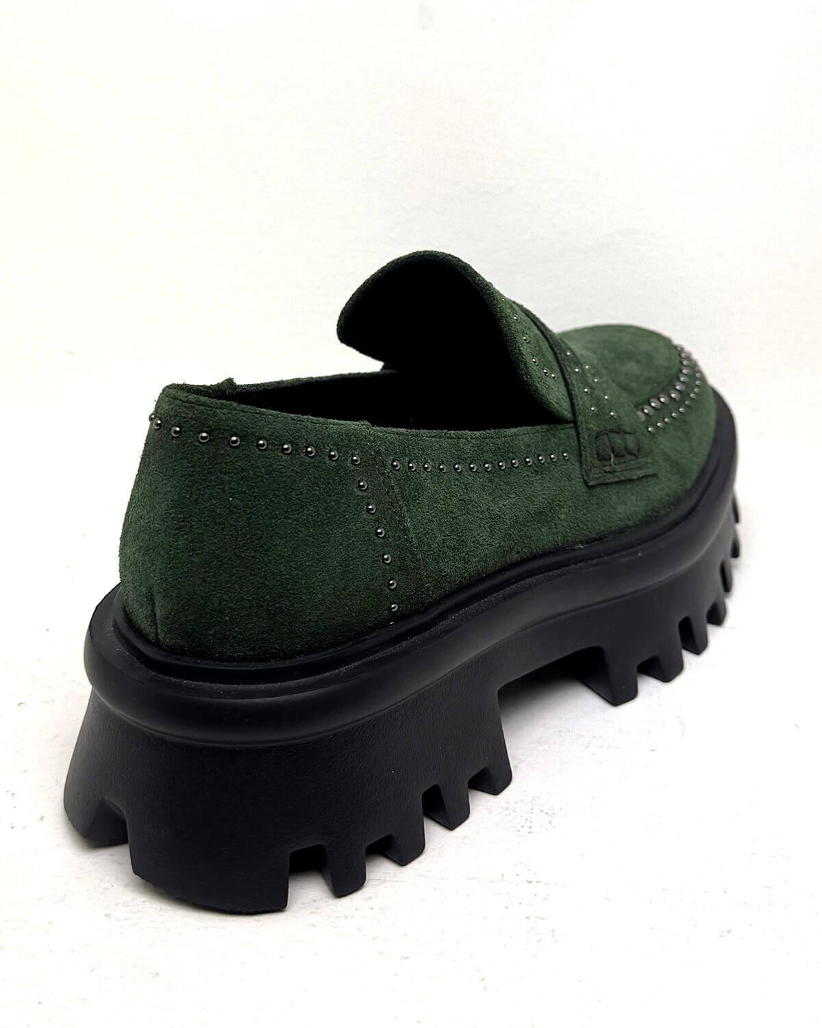 Favela - Leon Su Platforms