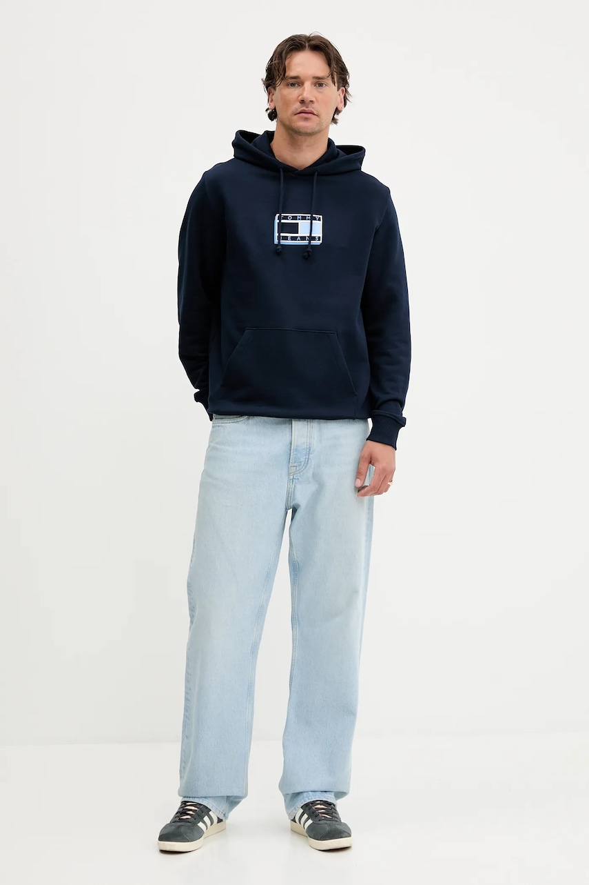 Βαμβακερή μπλούζα Tommy Jeans χρώμα: ναυτικό μπλε, με κουκούλα, DM0DM21623