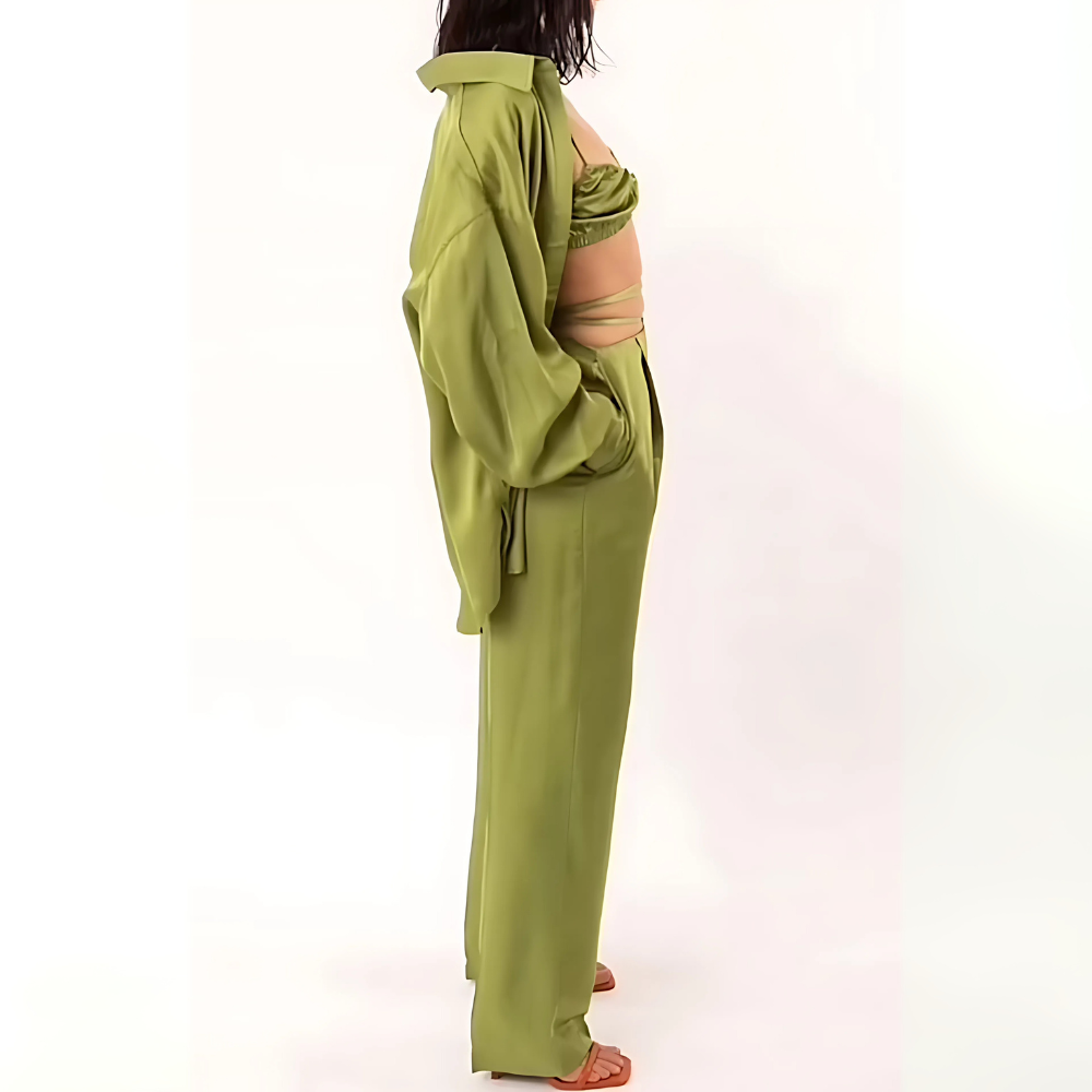 La Lolita Amsterdam CORALINE Σατέν υφής loungewear σετ 3 τμχ με παντελόνα με δέσιμο στη μέση, μπραλέτ και πουκαμίσα