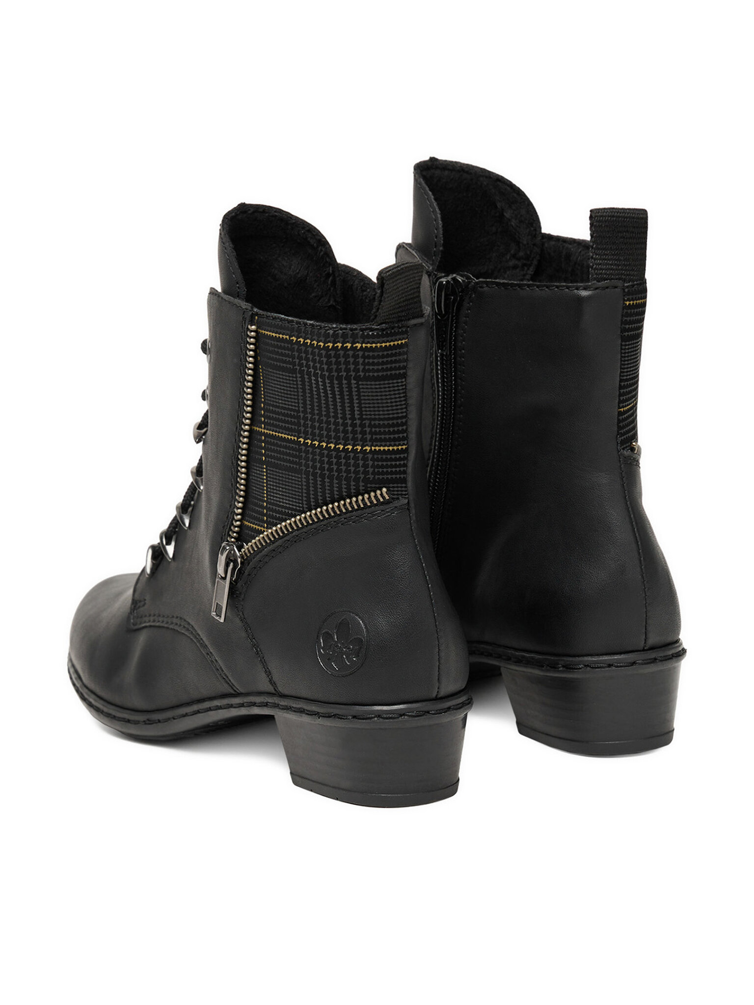 Μποτίνια Rieker