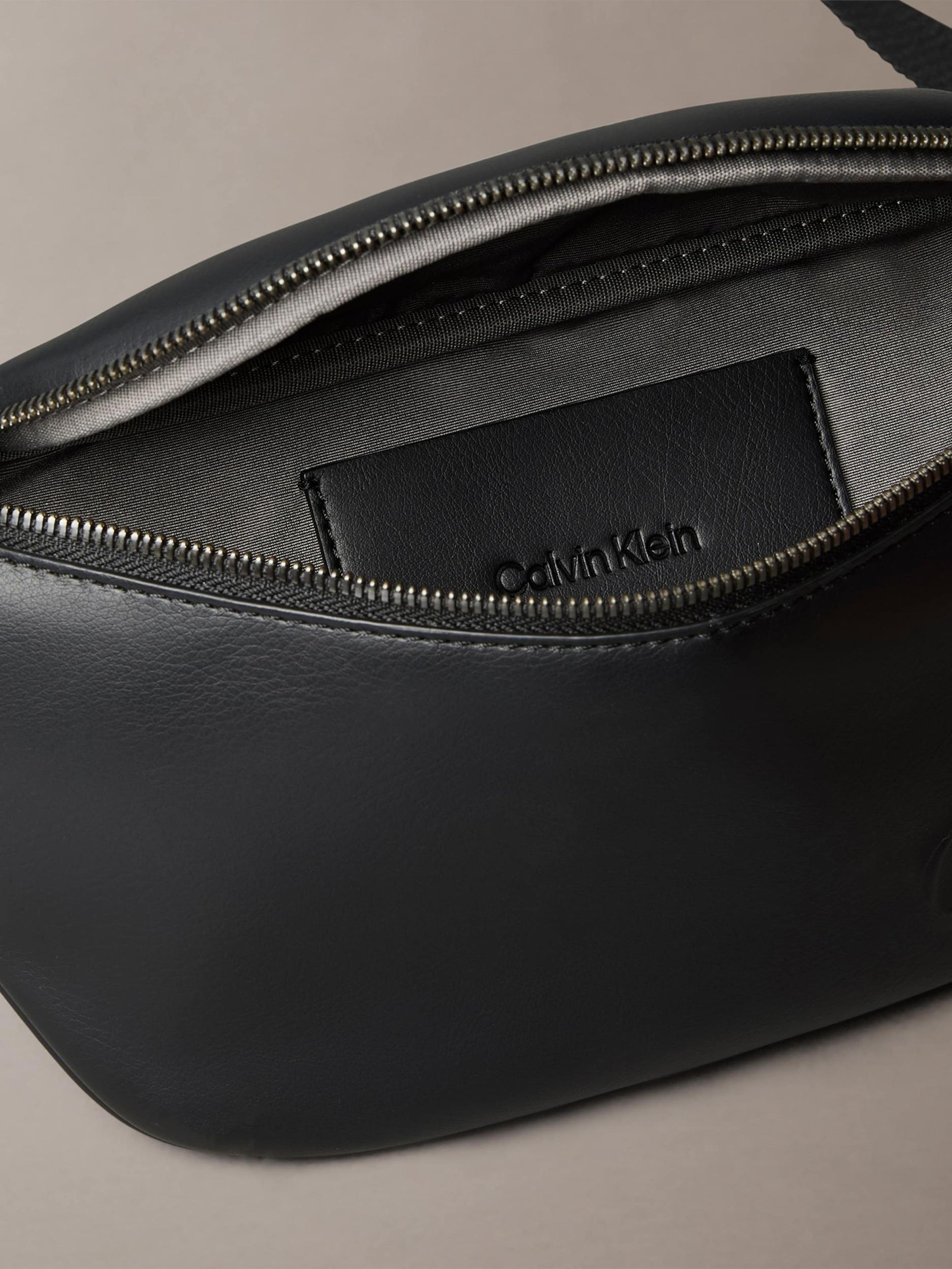 Calvin Klein Τσαντάκι μέσης μαύρο