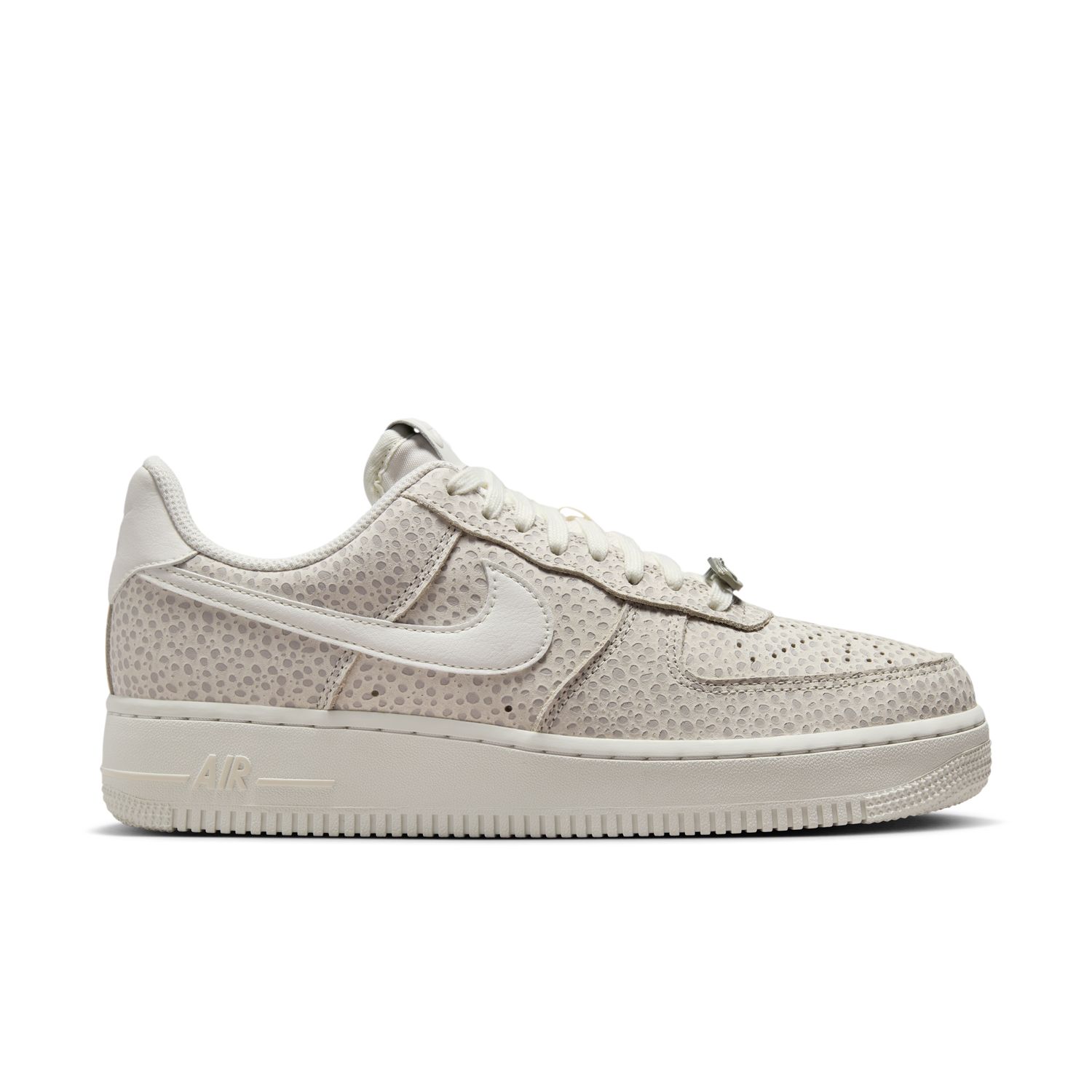 air force papoutsia