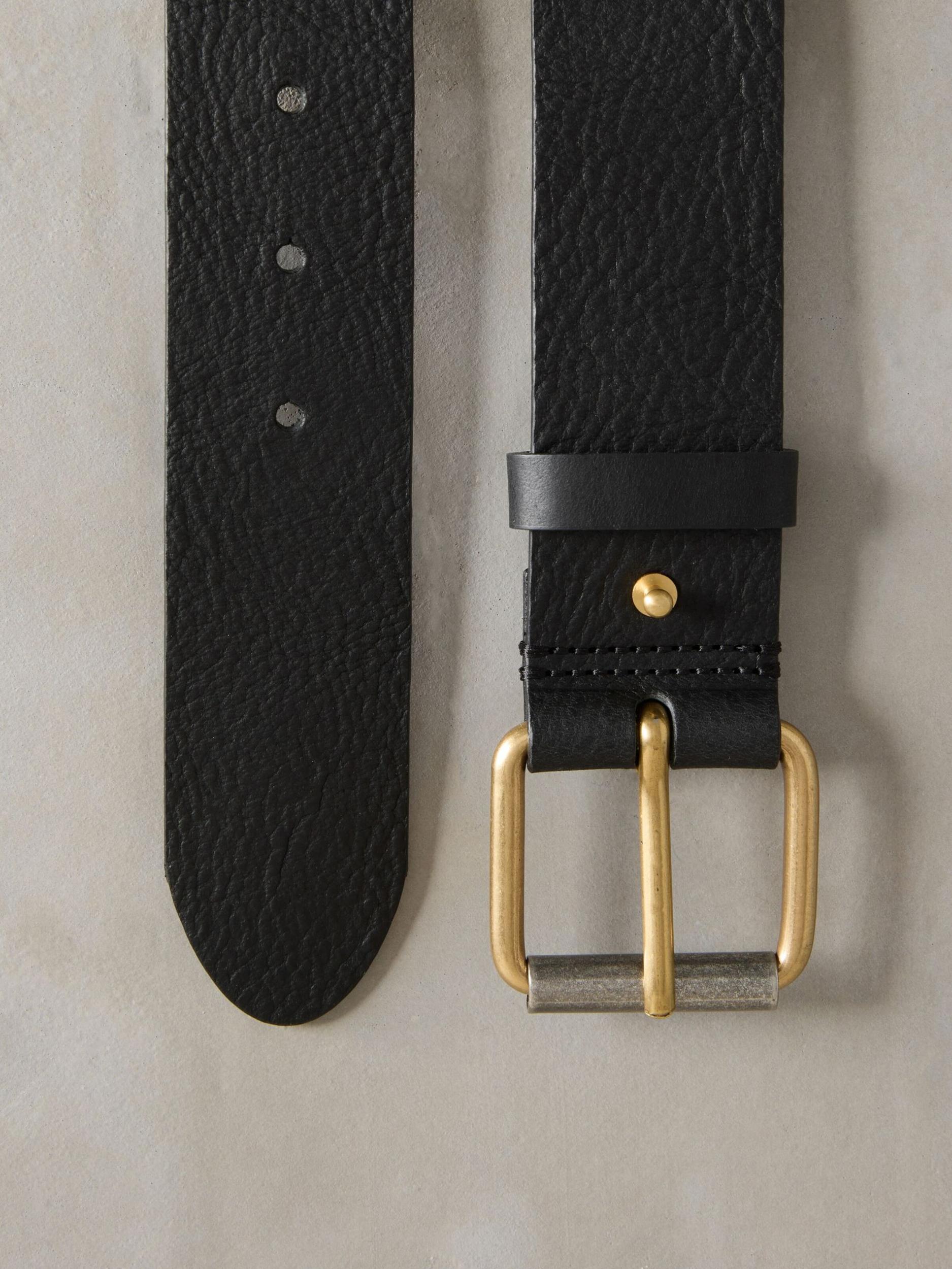 Next Ζώνη σοκολατί