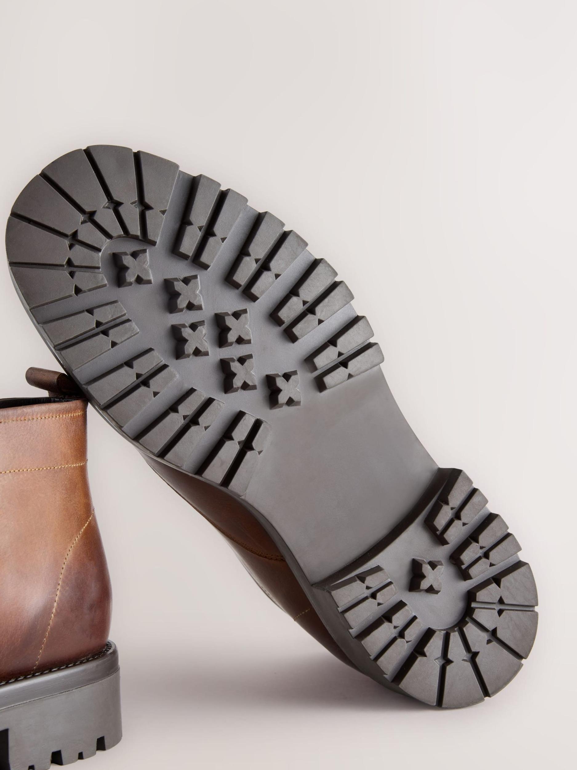 Next Chukka boots καφέ