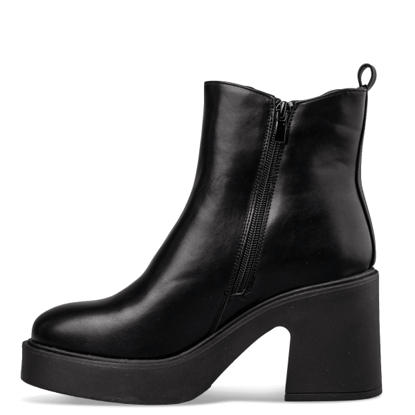 Envie Shoes BLOCK HEEL BOOTIES