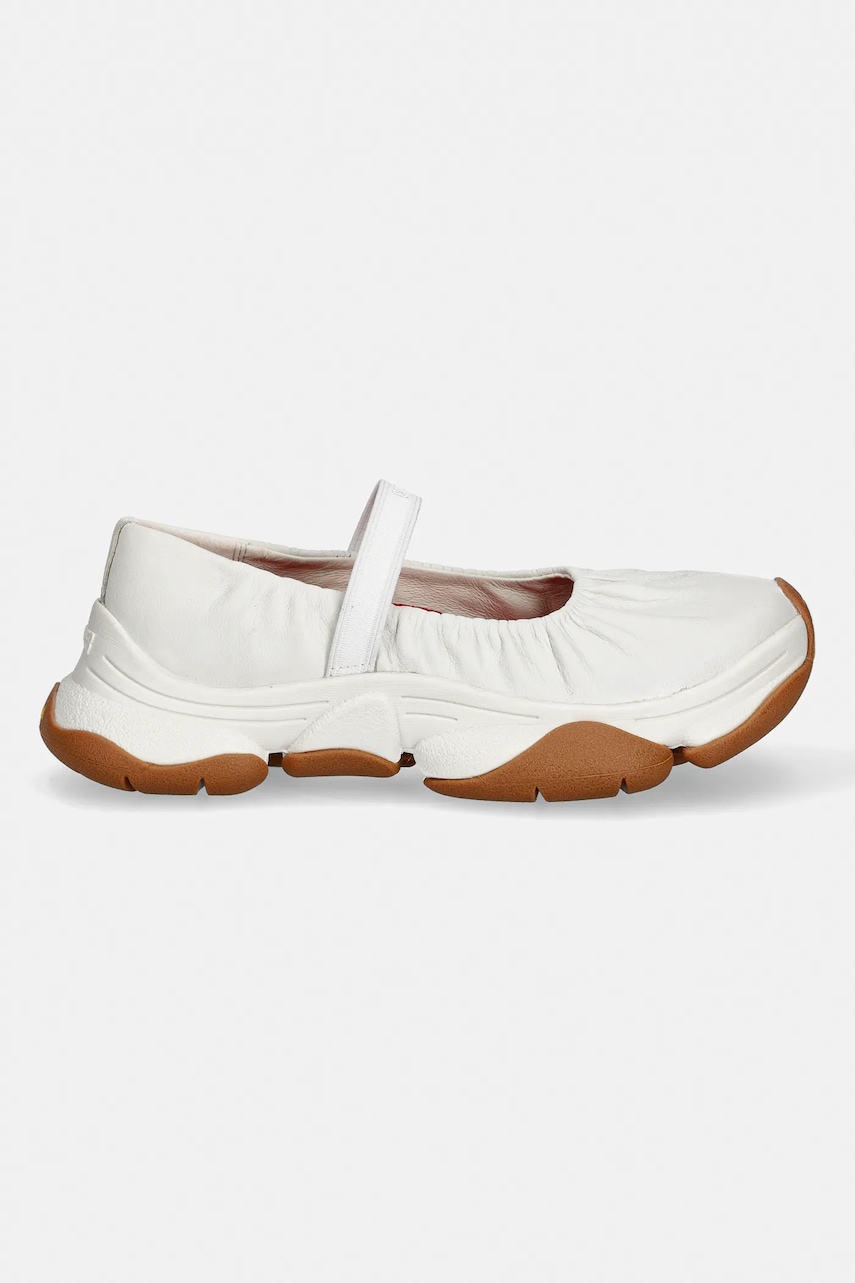 Δερμάτινες μπαλαρίνες Camper Karst 2