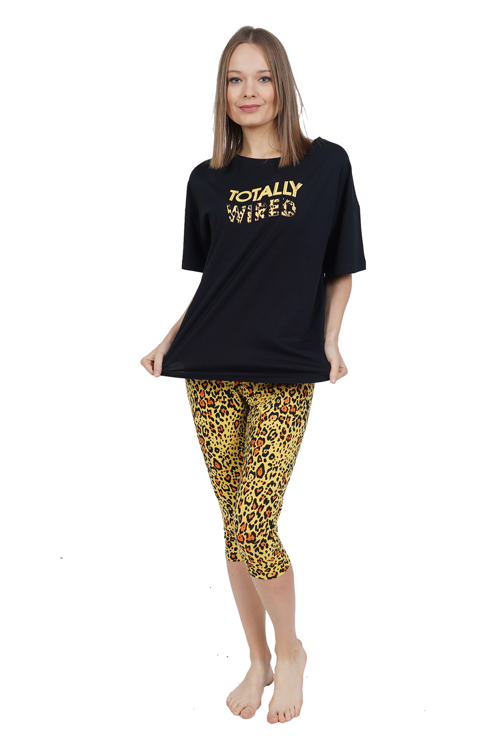 Vienetta Γυναικεία καλοκαιρινή βαμβακερή πυτζάμα "Totally Wired" με κοντό μανίκι και κάπρι παντελόνι-009225