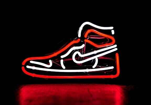 Φωτεινή πινακίδα νεον Nike