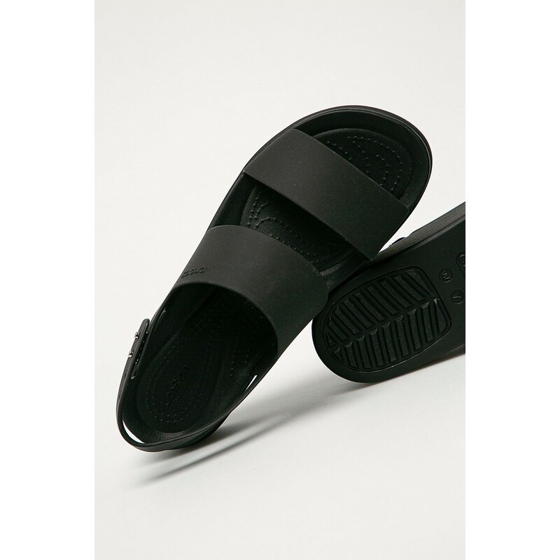 Σανδάλια Crocs Crocs Brooklyn Low Wedge W Brooklyn Low Wedge χρώμα: μαύρο 206453 206453