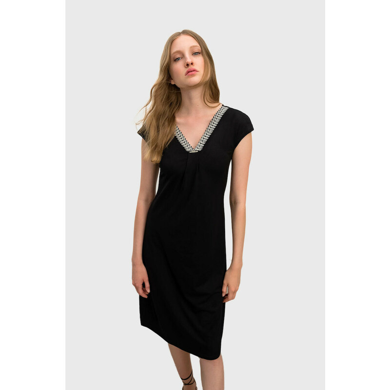 Vamp γυναικείο φόρεμα plus size μαύρο viscose regular fit 16522-ps
