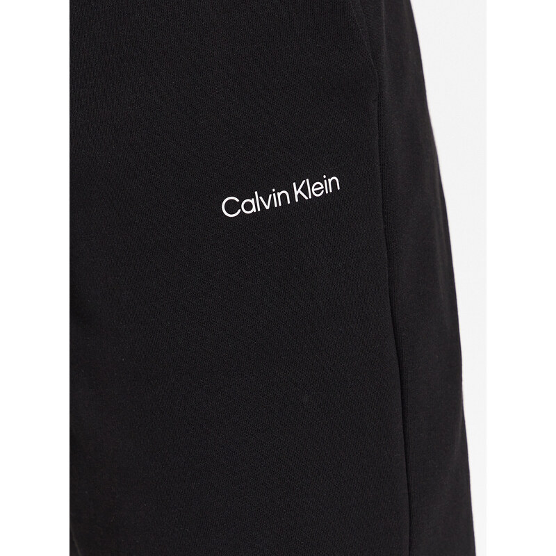 Αθλητικό σορτς Calvin Klein