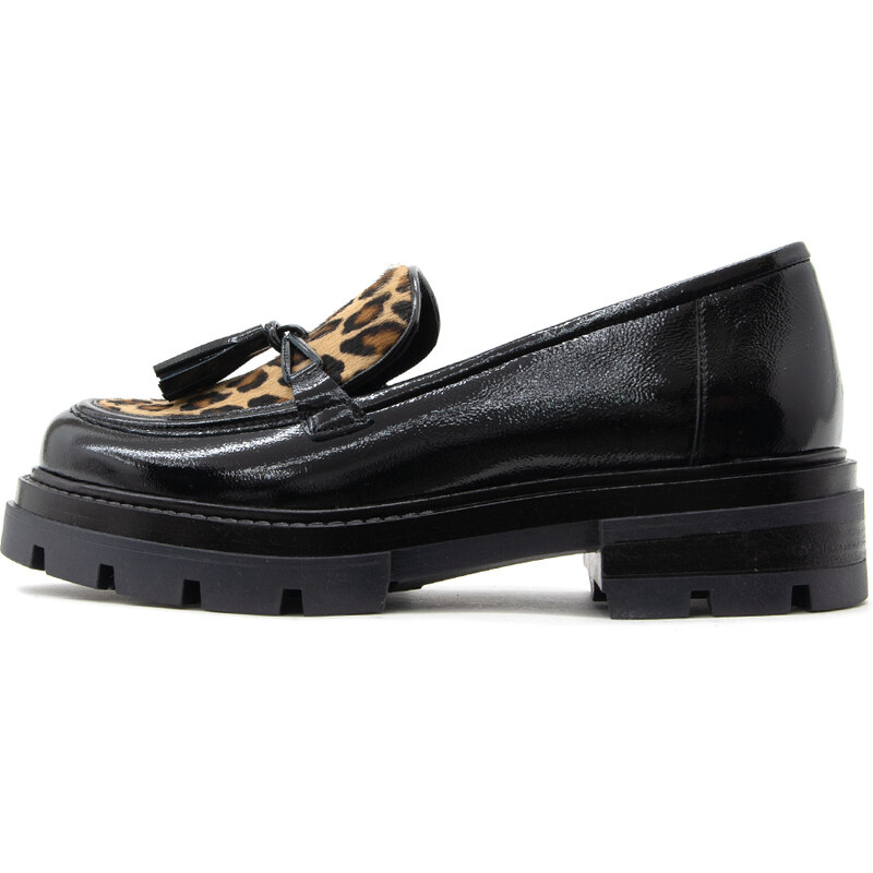 PATENT LEATHER LOAFERS WOMEN MOURTZI