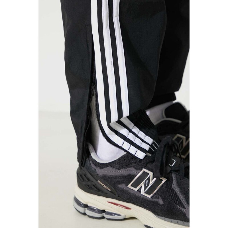 Παντελόνι adidas Originals Adicolor Woven Firebird Track Top χρώμα: μαύρο, IT2501