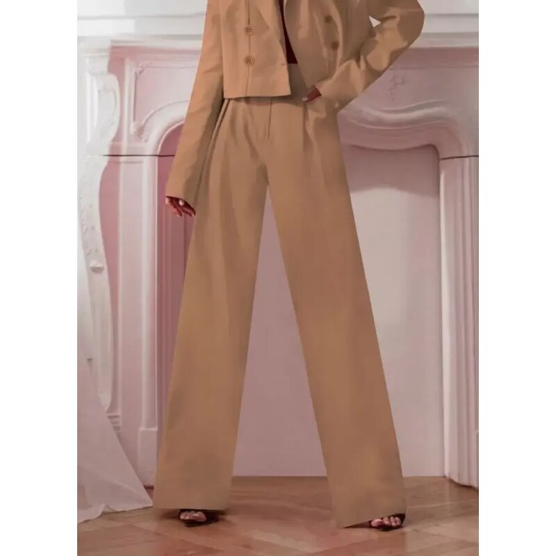 parizianista κοστούμι παντελόνι σε φαρδιά γραμμή με τσέπες & σακάκι σταυρωτό κοντό με κουμπιά & βάτες - ταμπά - 057014