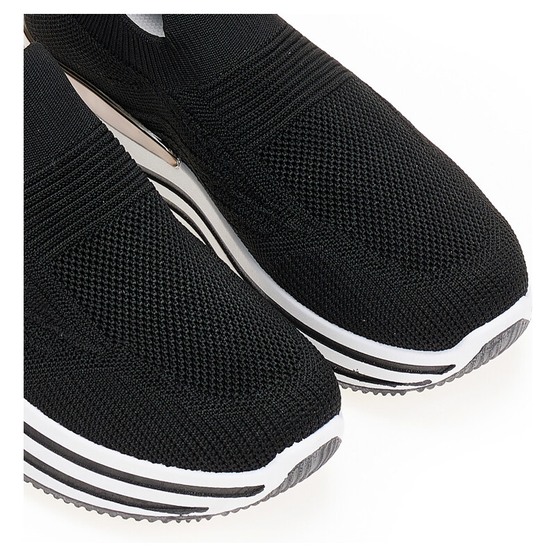 TSOUKALAS Αθλητικά μαύρα υφασμάτινα κάλτσα με μεταλλική λεπτομέρεια
