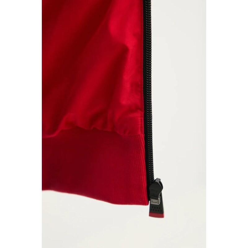 Μπουφάν Red Bull Racing x Pepe Jeans MARINA WINDBREAKER χρώμα: κόκκινο, RM400012