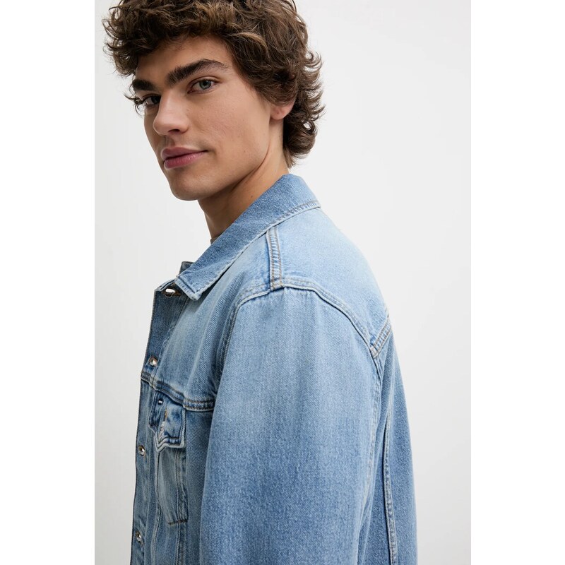 Τζιν μπουφάν Tommy Jeans χρώμα: μπλε, DM0DM21916