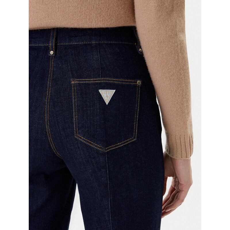 Τζιν Guess