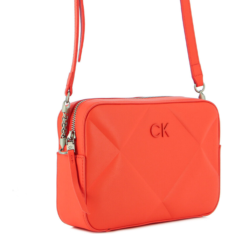 Calvin Klein - Crossbody RE-LOCK QUILT CAMERA BAG ΤΣΑΝΤΑ