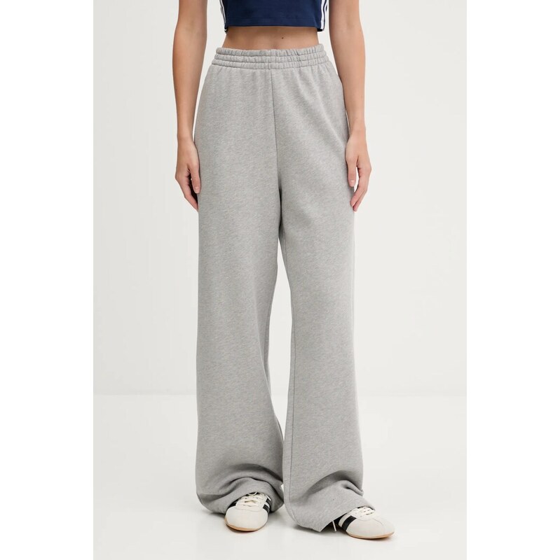 Βαμβακερό παντελόνι adidas Originals Essentials χρώμα: γκρι, JW2811