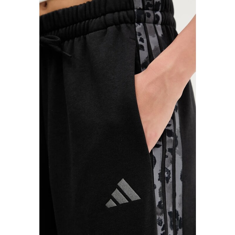 Παντελόνι φόρμας adidas Essentials χρώμα: μαύρο, JM1840