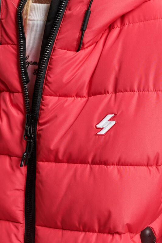 SUPERDRY HOODED SPIRIT SPORTS PUFFER ΜΠΟΥΦΑΝ ΓΥΝΑΙΚEIO W5011630A-WQ9