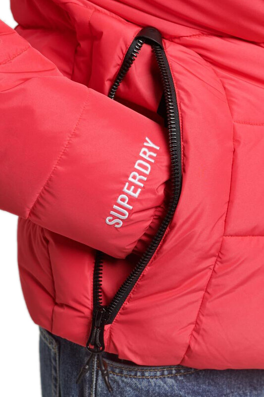 SUPERDRY HOODED SPIRIT SPORTS PUFFER ΜΠΟΥΦΑΝ ΓΥΝΑΙΚEIO W5011630A-WQ9
