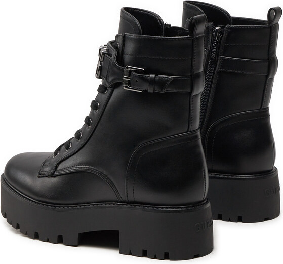 Μποτίνια Guess