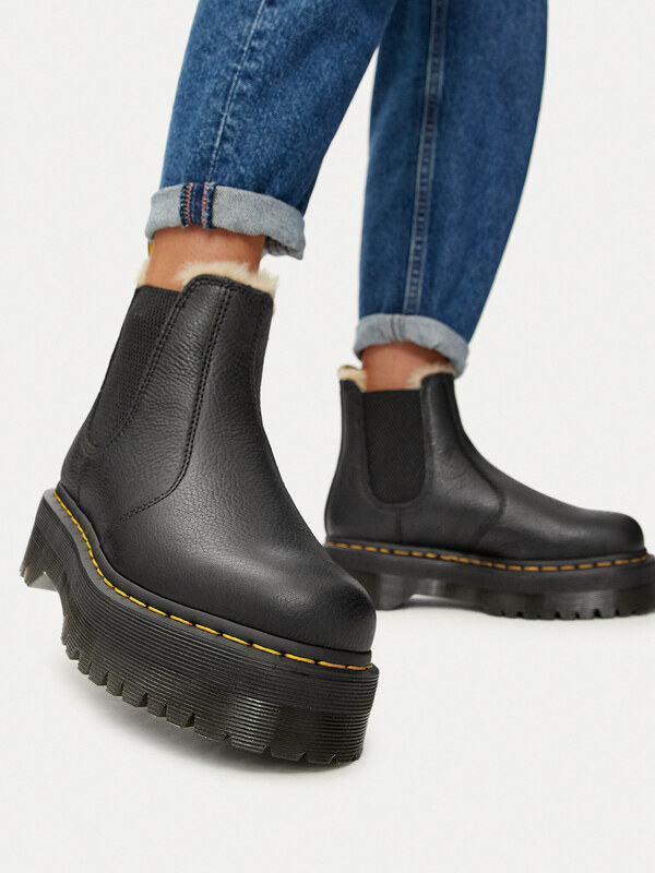 Μποτάκια με λάστιχο Dr. Martens