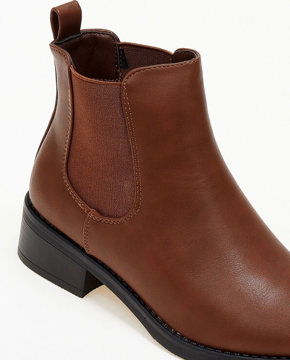 issue Χαμηλά ankle boots με λάστιχο - Κάμελ - 024012