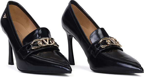 19V69 Italia 19V69 Versace 19.69 Abbigliamento Sportivo Γυναικεία Μυτερή Γόβα Δερμάτινη με Αγκράφα και Ψηλό Λεπτό Τακούνι σε Μαύρο