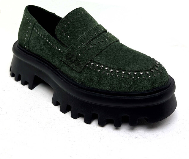 Favela - Leon Su Platforms