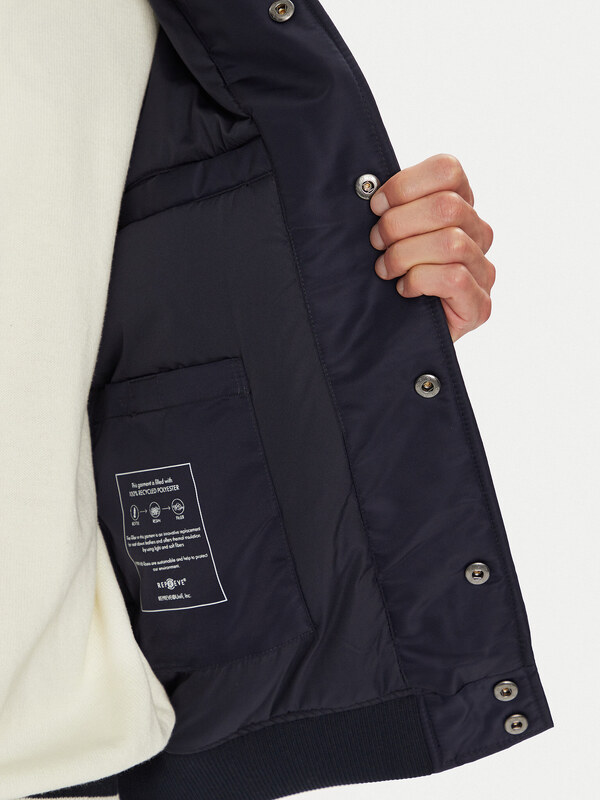 Μπόμπερ μπουφάν Guess Jeans