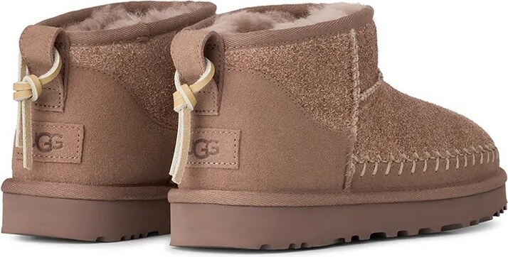 Μπότες χιονιού σουέτ UGG Classic Ultra Mini Biarritz
