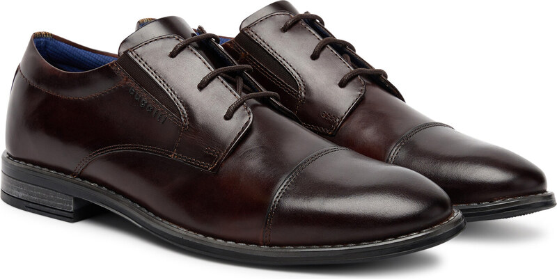 Κλειστά παπούτσια Bugatti