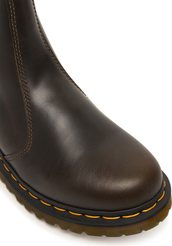 Μποτάκια με λάστιχο Dr. Martens