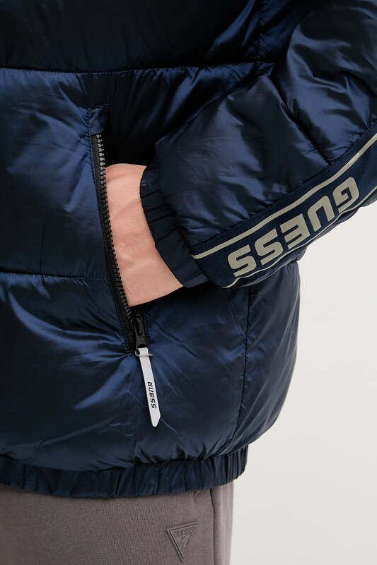 Μπουφάν Guess ARLO