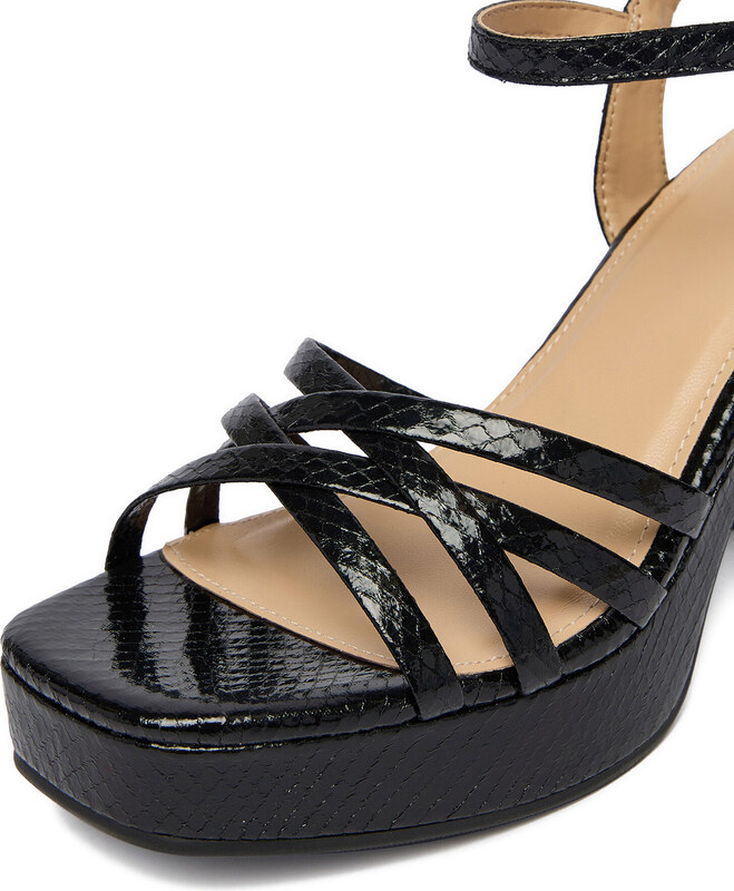 Σανδάλια DeeZee