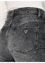 Τζιν Guess