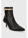 Δερμάτινες μπότες Tommy Hilfiger LEATHER POINTED BOOT γυναικείες, χρώμα: μαύρο, FW0FW07680