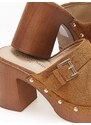 issue Suede mules με χοντρό τακούνι - Κάμελ - 024011