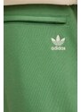 Βαμβακερό παντελόνι adidas Originals χρώμα: πράσινο, IR9328