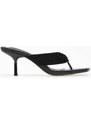 issue Mules δίχαλο με λεπτό τακούνι - Μαύρο - 032011